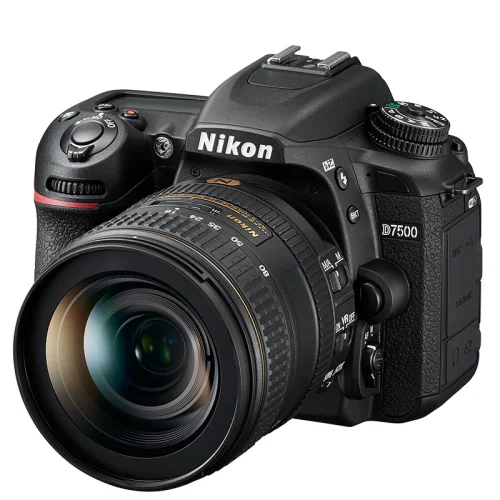 Appareil photo hybride Nikon D7500 + AF-S DX NIKKOR 18-140mm VR