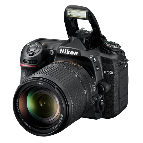 Kit Appareil Photo Nikon D7500 + AF-S DX NIKKOR 18-140mm VR Image 3