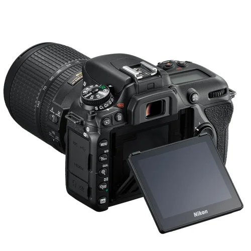 Kit Appareil Photo Nikon D7500 + AF-S DX NIKKOR 18-140mm VR Image 8