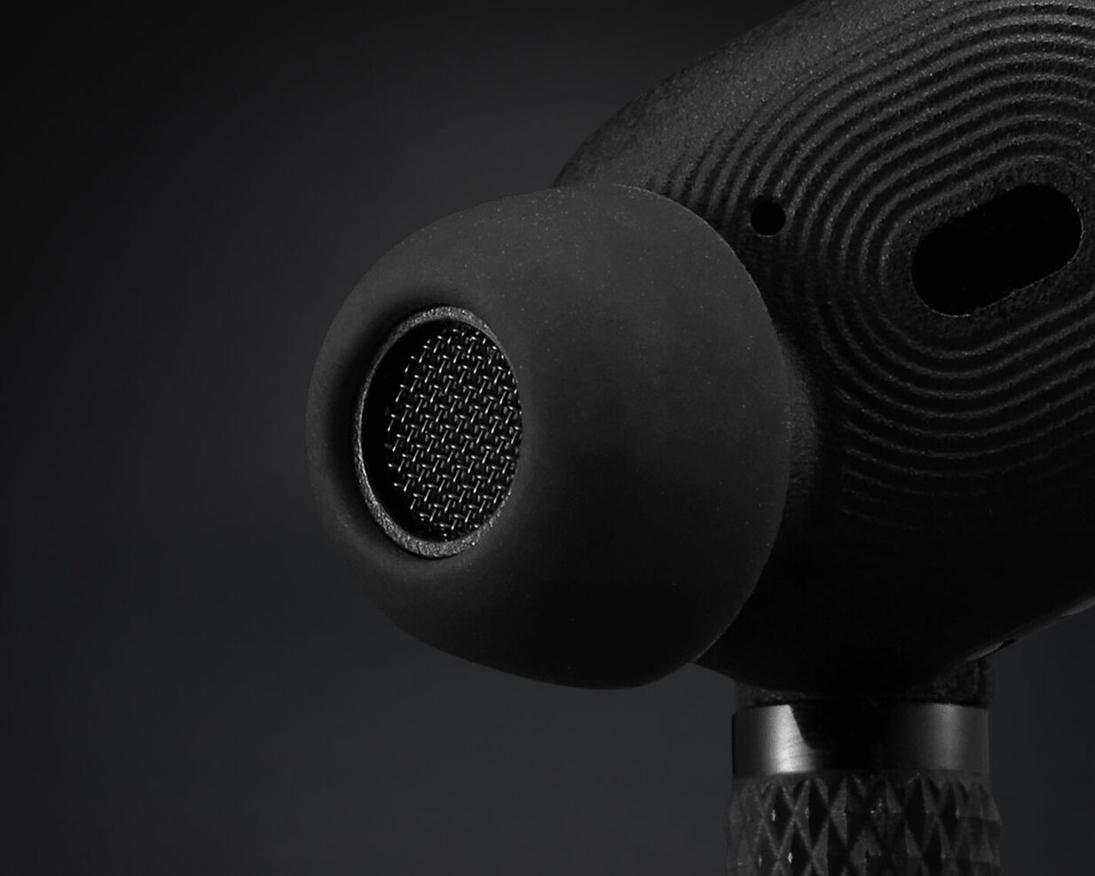 Marshall Motif A.N.C. True Wireless Headphones 4