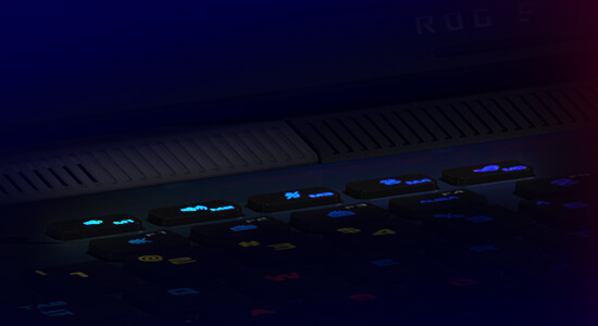 Gros plan sur le design des touches de raccourci ROG sur le clavier du SCAR 16.
