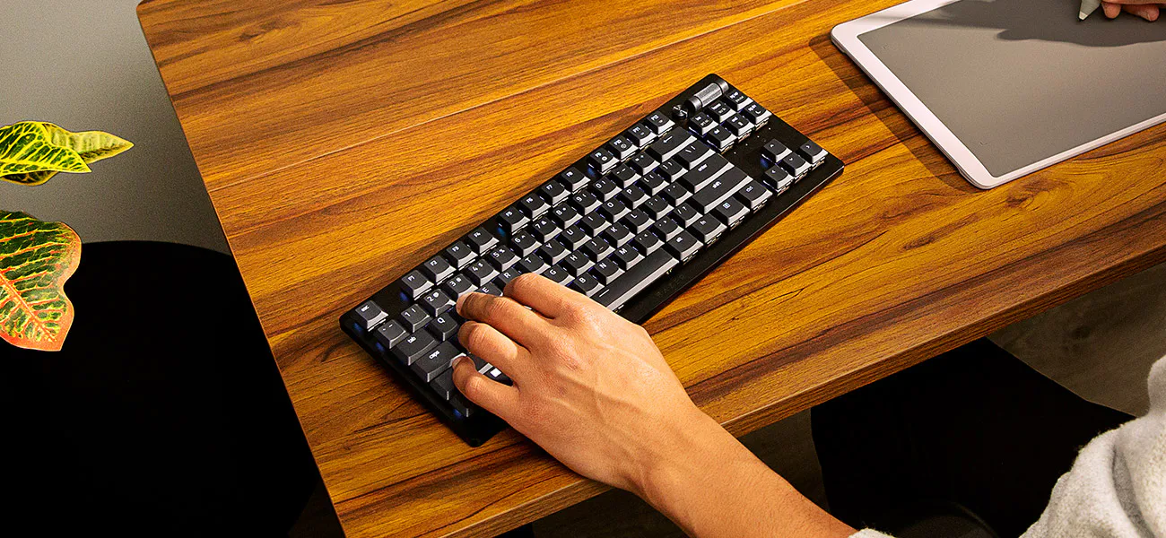 deathstalker v2 pro tenkeyless - scrolling images